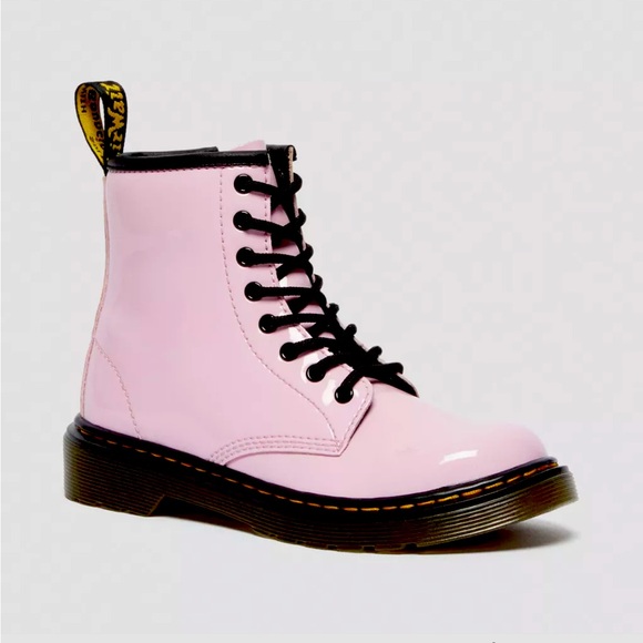 DR MARTENS JUNIOR 1460 PATENT LEATHER LACE UP BOOTS - Picture 1 of 5